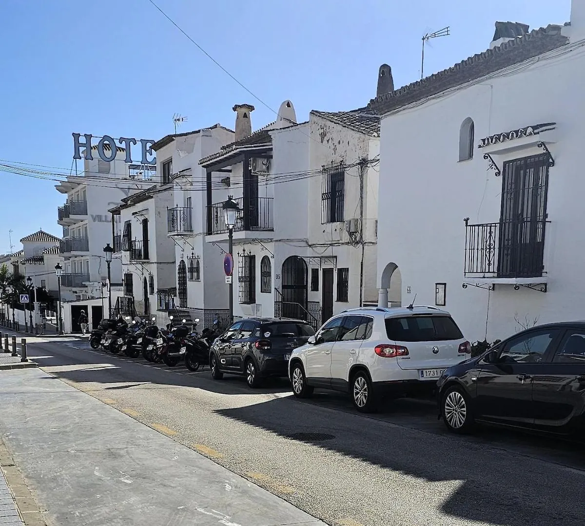 Willa Pueblo Andaluz New Luxury Townhouse Centre Nerja